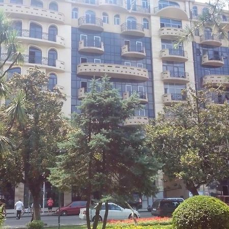 Apartament In The Centre 巴统 外观 照片